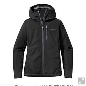 Patagonia levitation hoody